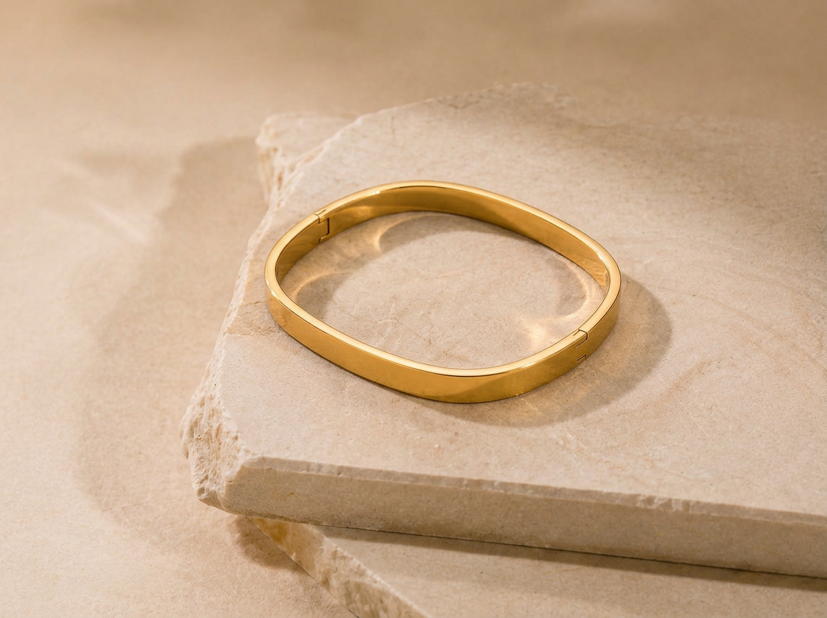 Gold Squoval Bracelet